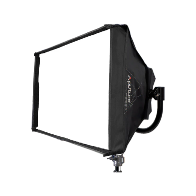 7103_Aputure_Nova_P600c_Softbox.png